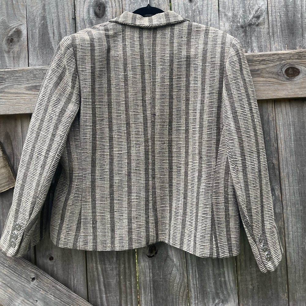 Doncaster Gray And Silver Thread Patterned Blazer… - image 7